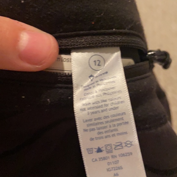 Ivivva black shorts size 12 - Picture 8 of 8